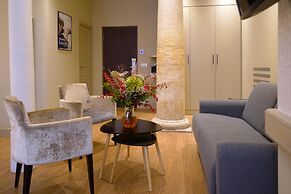 Hotel Litteraire Gustave Flaubert, Signature Collection