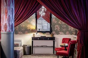 Hotel Litteraire Gustave Flaubert, Signature Collection