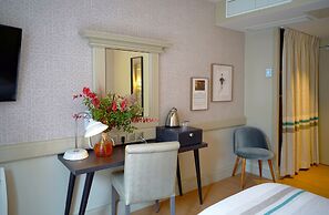 Hotel Litteraire Gustave Flaubert, Signature Collection
