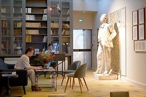 Hotel Litteraire Gustave Flaubert, Signature Collection