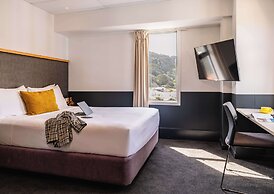 Atura Wellington
