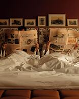 9Hotel Chelton