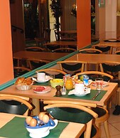 Hotel Transcontinental