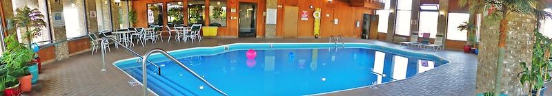 Royalton Inn & Suites