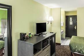 Quality Inn Decatur near US-224