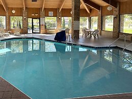 Quality Inn & Suites Sun Prairie Madison East