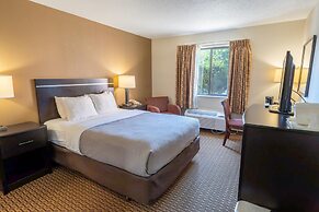 Quality Inn & Suites Sun Prairie Madison East