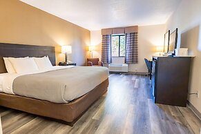 Quality Inn & Suites Sun Prairie Madison East