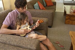 Coconut Waikiki Hotel