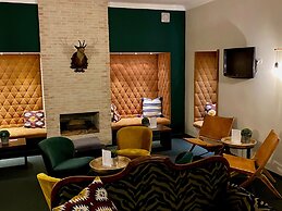 Villa Carlton - Adults Only