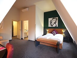 Villa Carlton - Adults Only