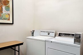 Hawthorn Extended Stay by Wyndham Decatur