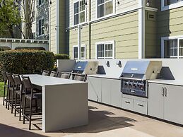 Homewood Suites by Hilton Newark-Fremont