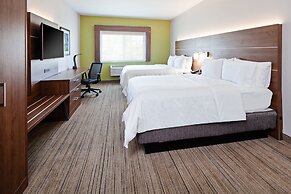 Holiday Inn Express & Suites Tulare by IHG