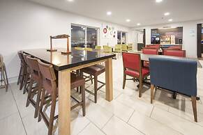 Holiday Inn Express Chicago NW - Vernon Hills by IHG