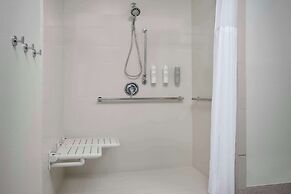 Spark by Hilton Miami Doral