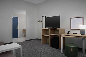 Spark by Hilton Miami Doral