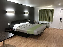 Studio 6 Huntsville, TX