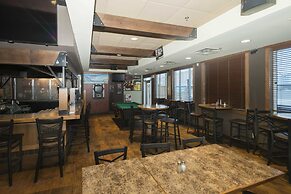 Lakeview Inns & Suites Fort Saskatchewan