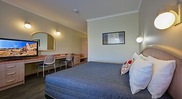 Westland Hotel Motel