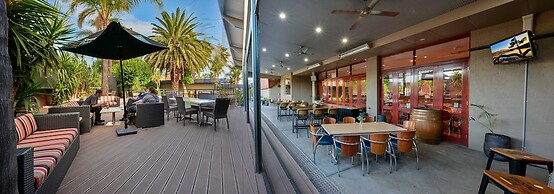 Westland Hotel Motel