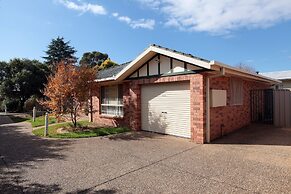 Best Western Ambassador Motor Inn & Apartments