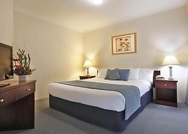 Charbonnier Motor Inn