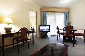 Charbonnier Motor Inn