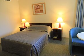 Charbonnier Motor Inn