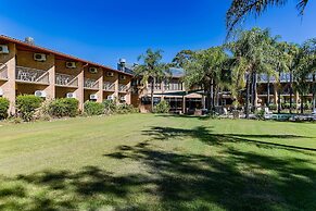 Charbonnier Motor Inn