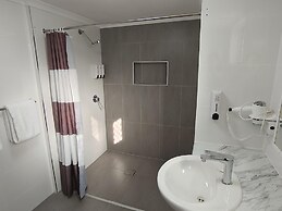 Best Western Ambassador Motor Lodge