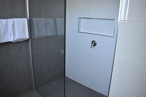 Best Western Ambassador Motor Lodge