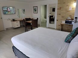 Best Western Ambassador Motor Lodge