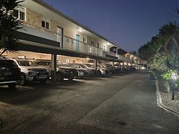 Ambassador Motor Lodge