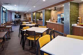Fairfield Inn & Suites by Marriott Bakersfield Central