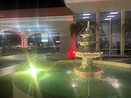 Quality Inn & Suites Conference Center