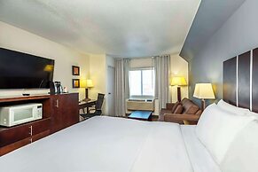 Comfort Inn And Suites