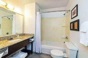 Comfort Inn And Suites