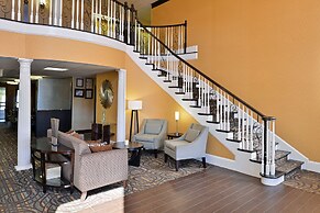 Comfort Inn & Suites at Stone Mountain