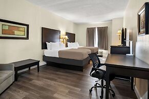 Quality Inn & Suites Lafayette