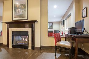 Comfort Suites Rochester Henrietta University Area