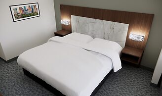 Quality Suites South