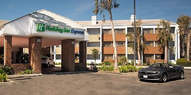 Holiday Inn Express Port Hueneme by IHG