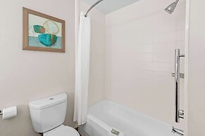 Best Western Worlds of Fun Inn & Suites