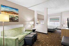 Best Western Worlds of Fun Inn & Suites
