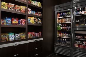 Courtyard by Marriott Dallas Addison/Quorum Drive