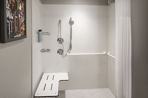 Courtyard by Marriott New Orleans Metairie