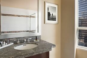 Vancouver Marriott Pinnacle Downtown