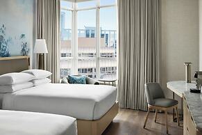 Vancouver Marriott Pinnacle Downtown
