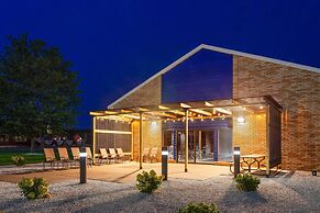 Days Inn by Wyndham Eagle River